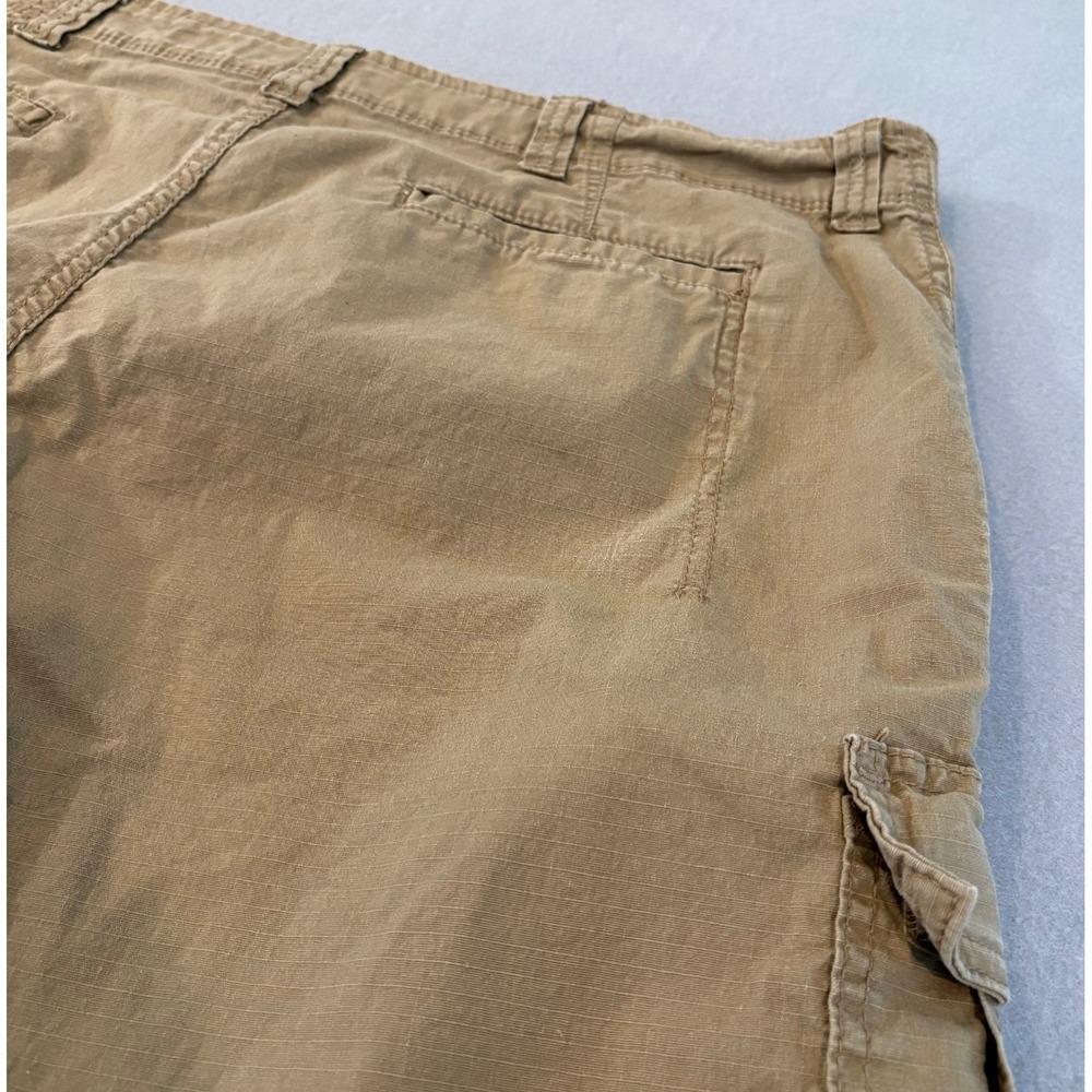 Wrangler Relaxed Fit Cargo Shorts Mens Size 40 Tan Cotton Spandex Pockets Casual - Picture 10 of 12